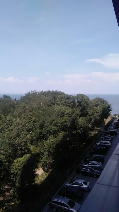 Аппартаменты Студио У Моря Odessa Extérieur photo